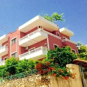 Vila Jakupi Sarande