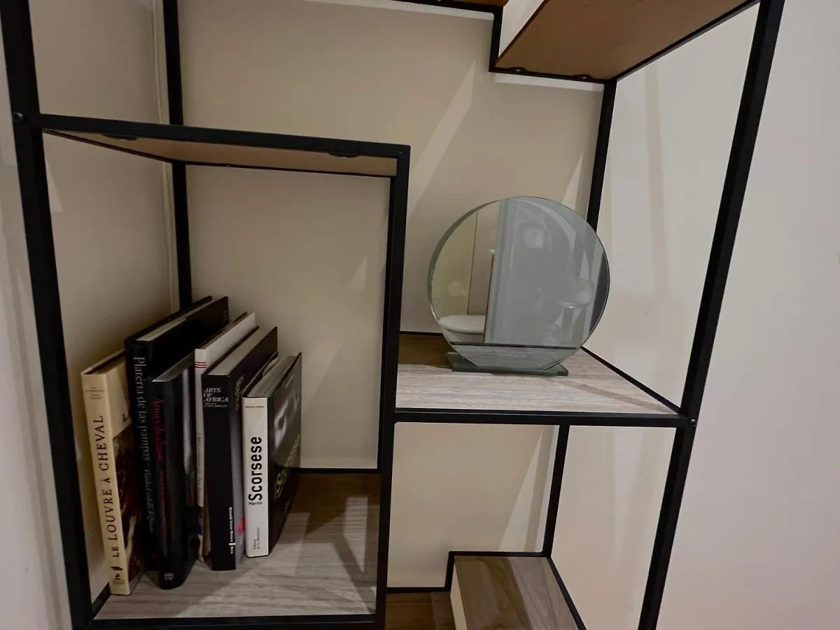 Dream Dwell Paris -Studio With Balcony 800M To Trocadero And Tour Eiffel 0*,  France